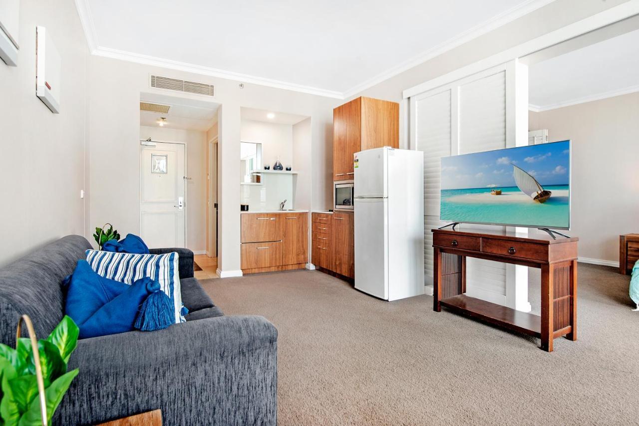 Legends 1 Bedroom Spa Suite - We Accommodate Gold Coast Exteriér fotografie